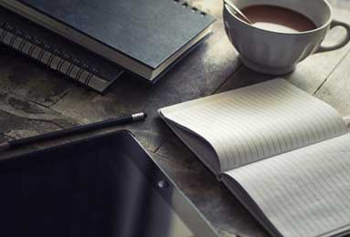 九游官网入口-【直播】网友爆料S15主题曲演唱者可能是邓紫棋，疑似在演唱会放出来三句