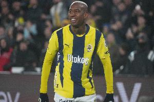 九游正版官网-降维打击❗31岁塔利斯卡双响&amp;17场11球，在恒大&amp;胜利均是大腿