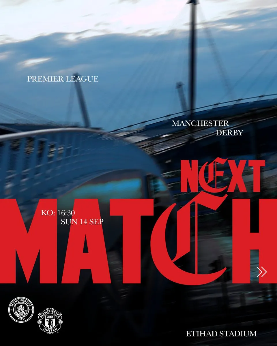 九游正版官网-曼联官方发布曼市德比海报：所有人的目光聚焦于周日